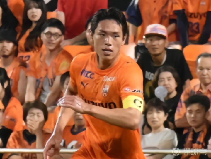 马特里：：：尤文的基石人物是斯帕莱蒂和CEO卡内瓦利，，他俩都很懂球