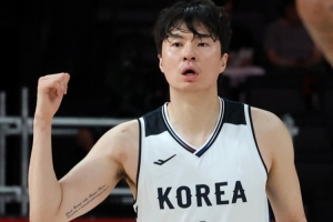 意大利VS法国队角逐精彩瞬间